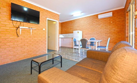 Abrolhos Reef Lodge - Brisbane Tourism 3