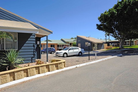 Abrolhos Reef Lodge - Brisbane Tourism 1