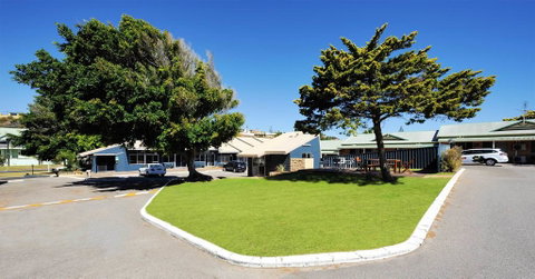 Abrolhos Reef Lodge - Brisbane Tourism 0
