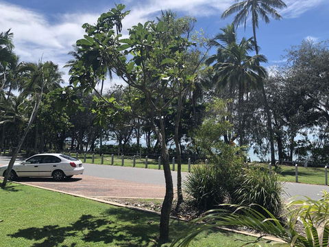 Absolute Beachfront - Tourism Brisbane 3