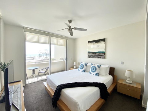 Absolute Beachfront - Cabarita Beach - Ocean Views - 3 Bed Apartment - Tourism Brisbane 3