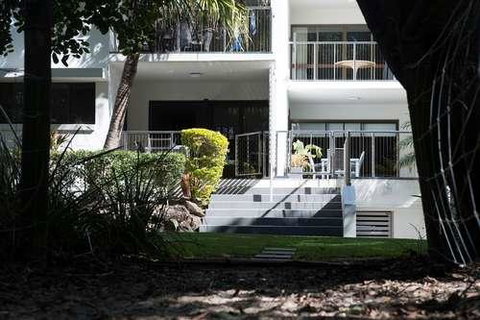 Absolute Beachfront - Mooloolaba - Tourism Brisbane 0