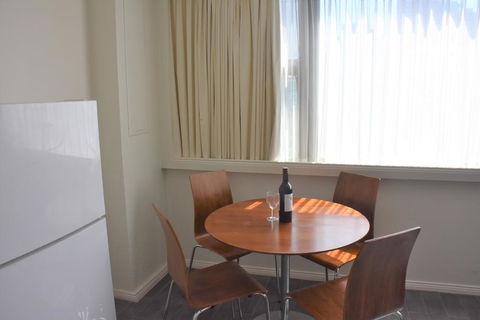 Accommodation Sydney City Centre - Hyde Park Plaza Park View College Street Studio Apartment - Tourism Brisbane 1