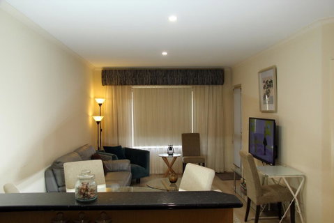 ADELAIDE CBD APARTMENT - 3BR, 2BATH & CARPARK - Brisbane Tourism 2
