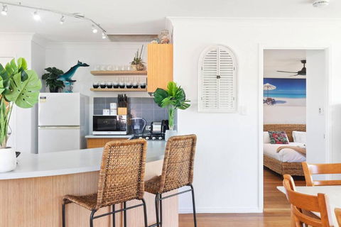 Discover Coastal Living Perfection At Point Vernon - Tourism Brisbane 0