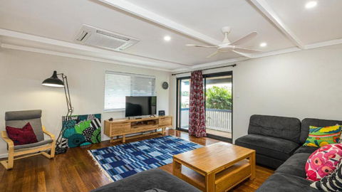 Dive Into This Family Holiday Home - Tourism Brisbane 2