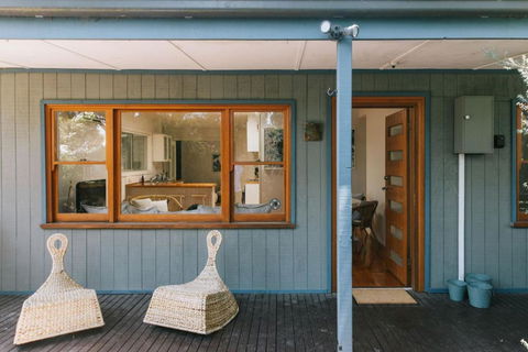 Dovestones By The Sea Inverloch - Tourism Brisbane 1