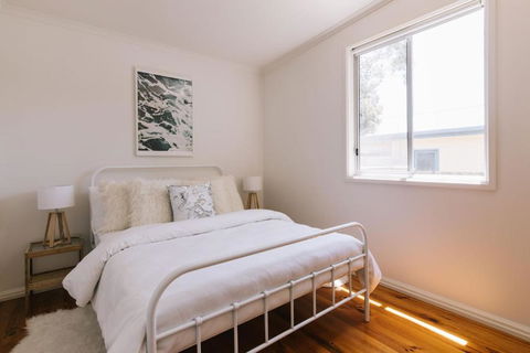 Dovestones By The Sea Inverloch - Tourism Brisbane 3