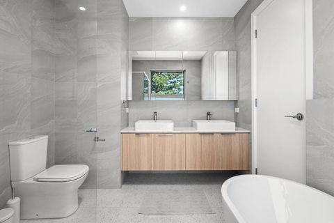 Driftwood Port Noarlunga South - Tourism Brisbane 3