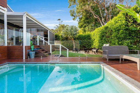 Dwyer St Great Family Beach House - Tourism Brisbane 3