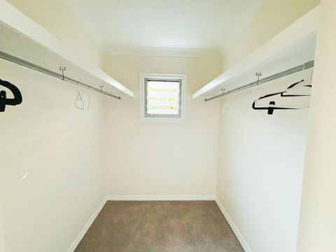 Elegant Villa Near Shopping Mall - Brisbane Tourism 4