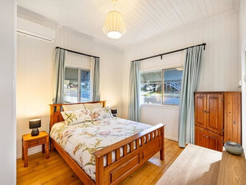 Family Friendly Cozy 4BR House At Annerley - Tourism Brisbane 3
