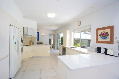 Family Living In The Heart Of Noosa, Noosa Heads - Tourism Brisbane 3
