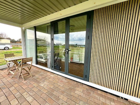 Field Tiny Home - Fruit & Sunset - Tourism Brisbane 1