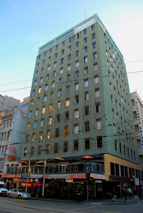 Flinders Backpackers - Tourism Brisbane 1