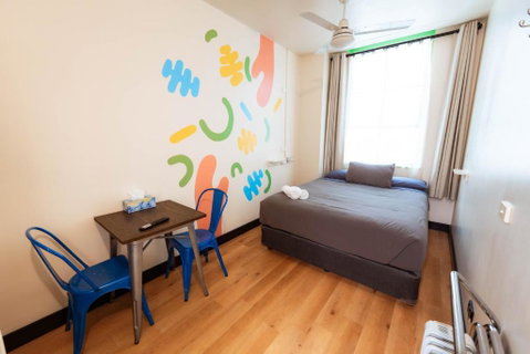 Flinders Backpackers - Tourism Brisbane 0