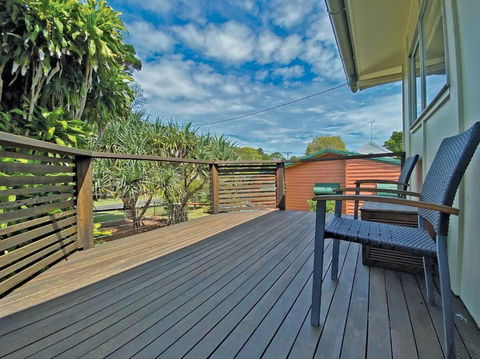 FLINDERS BEACHHOUSE - Brisbane 4u 1