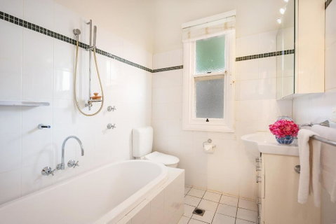 Flora Cottage - Tourism Brisbane 3
