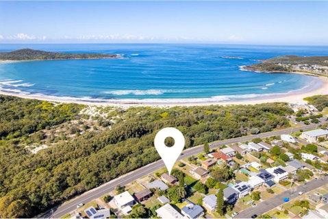Fingal Bay Coastal Retreat 1 12 Marine Dr Fantastic Ground Floor Duplex - Tourism Brisbane 3