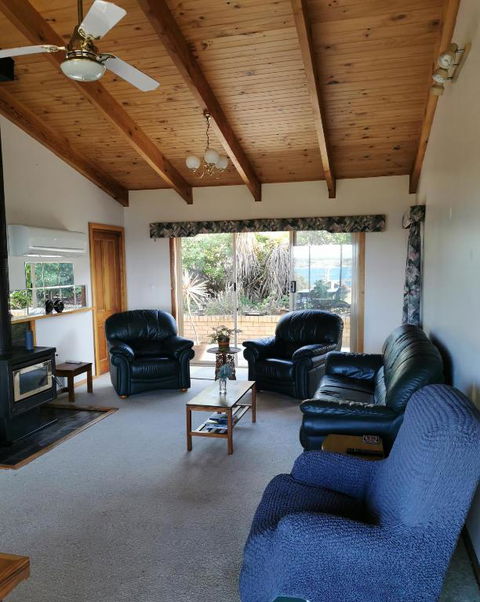 Flinders Island Masters Quarters - Lady Barron - Tourism Brisbane 4