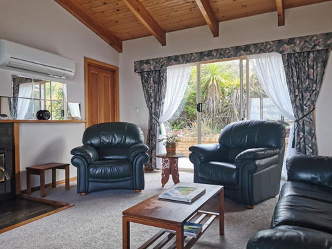 Flinders Island Masters Quarters - Lady Barron - Tourism Brisbane 2