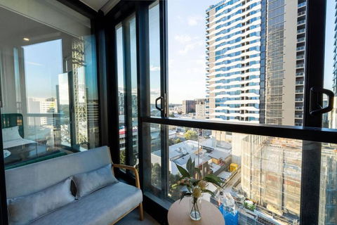 FV Peppers 2BR 2BA W Parking, Shared Spa, Gym, Pool - Brisbane 4u 1
