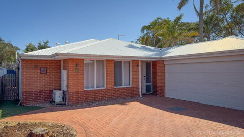 Fremantle High Street Retreat - Tourism Brisbane 0
