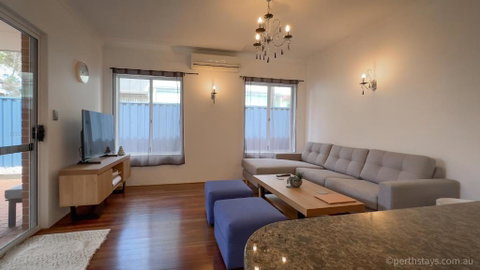 Fremantle High Street Retreat - Tourism Brisbane 2