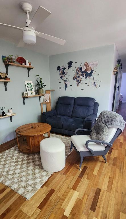 Funky Vibes 2 Bedroom Gem - Brisbane Tourism 0