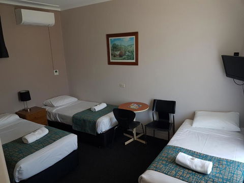 Gateshead Tavern & Motel - Tourism Brisbane 3