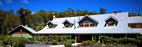 Girraween Country Inn - Tourism Brisbane 0