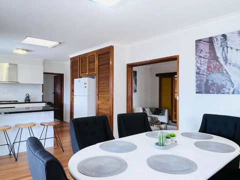 Glengala D134 Glengala Best West - Tourism Brisbane 4