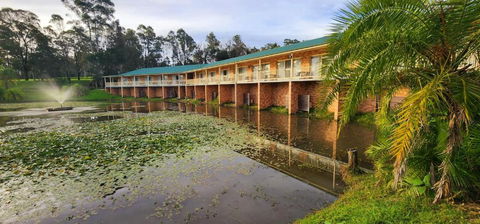 Golf Club Motor Inn Wingham - Tourism Brisbane 1