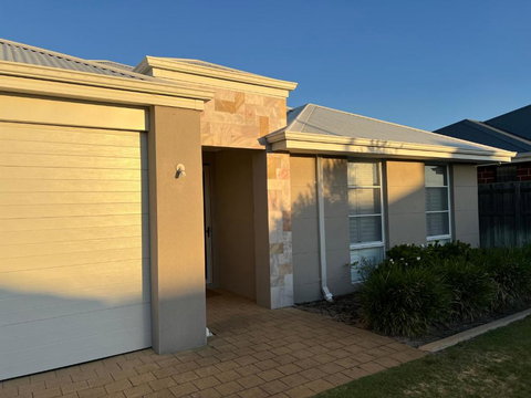 Garrison Cottage - Tourism Brisbane 1