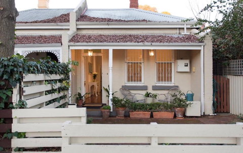 Gorgeous Subiaco Cottage - Tourism Brisbane 0