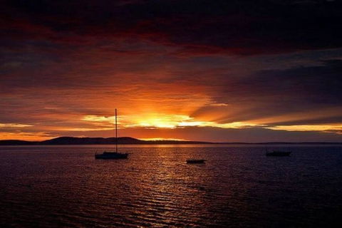 H&H Studio Overlooking Boston Bay, Port Lincoln - Tourism Brisbane 0