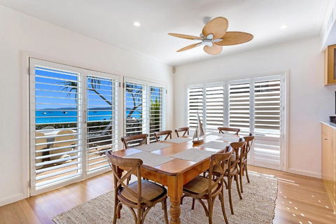 H3 Port Stephens - Brisbane Tourism 4