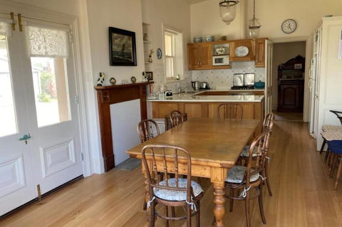 Halcyon 11 The Strand Port Elliot - WIFI - Pet Friendly - No Linen Included - Tourism Brisbane 3