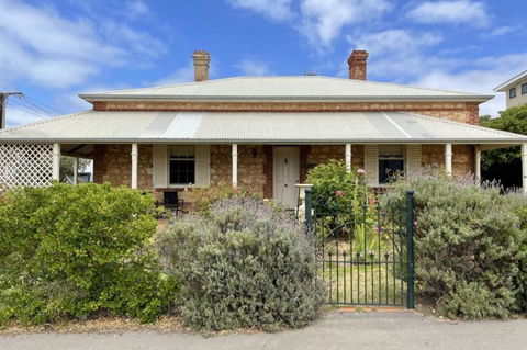 Halcyon 11 The Strand Port Elliot - WIFI - Pet Friendly - No Linen Included - Tourism Brisbane 1