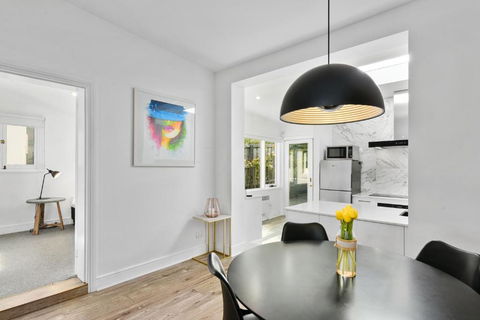 Hampden Neuve - Luxury Georgian Cottage - Tourism Brisbane 2