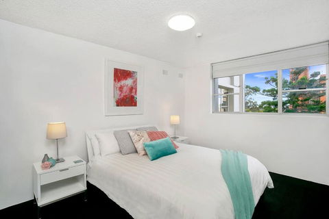 HARIS - Modern 2BR Apartment With Views - Tourism Brisbane 2