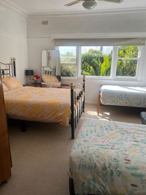 Happy Home 2 Bathrooms - Tourism Brisbane 2