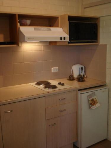 H & D Apartments - Tourism Brisbane 1