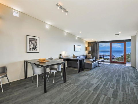 Hearns Beachside Villa 2 - Tourism Brisbane 2