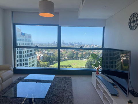 Heart Of Chatswood 2BR With Gym & Pool - Tourism Brisbane 0