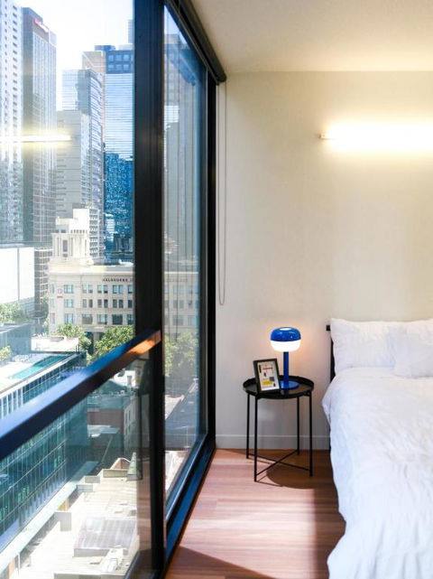 Heart Of Melbourne CBD - Secure, Newly Renovated, Everything At Your Doorstep! - Tourism Brisbane 2