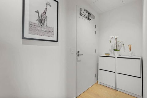 Heart Of The Ocean- Bay & City Views 2B2B - Tourism Brisbane 2