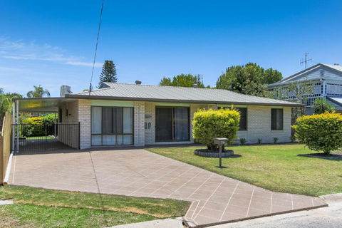 Hibiscus Holiday Home - Tourism Brisbane 1