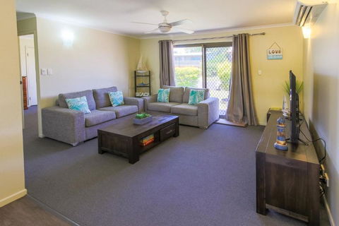 Hibiscus Holiday Home - Tourism Brisbane 2