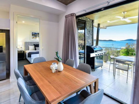 Hidden Cove 17, Hamilton Island - - Free Buggy Included - Tourism Brisbane 2
